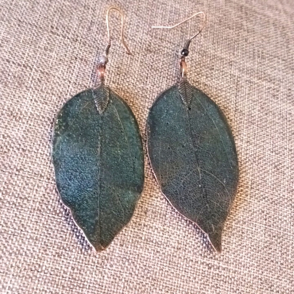 Dark Green Leaf Earrings - Pre-loved (3.5") Boho Chic Hippie Whimsical